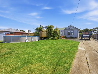379 Evandale Road, Western Junction