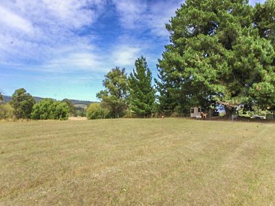 8269 Channel Highway, Cradoc