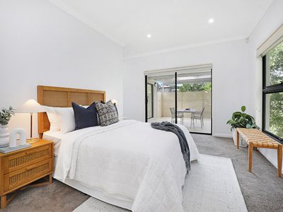 2 / 31 Mount Keira Road, West Wollongong