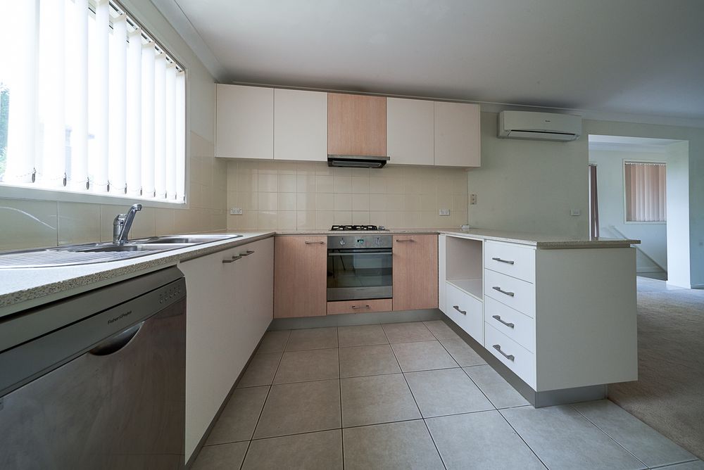2 / 23 Parkwood Road, Holsworthy