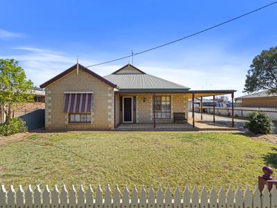 53 Finley Street, Finley