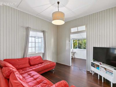 142 Cypress Street, Urangan