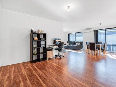 10A Bindoon Loop, Huntingdale