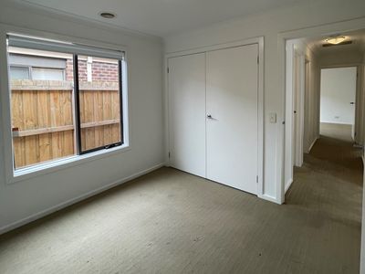 16 Talliver Terrace, Truganina