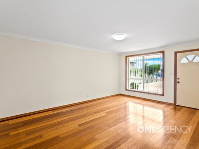 2 / 23 Sassafras Avenue, Windang
