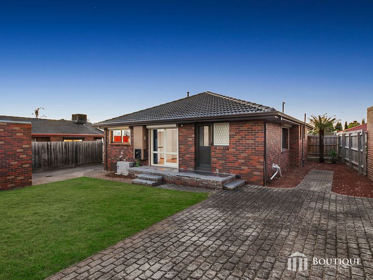 3 Griffiths Court, Dandenong North