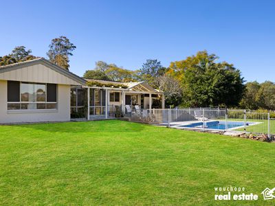 64 Koree Island Road, Beechwood
