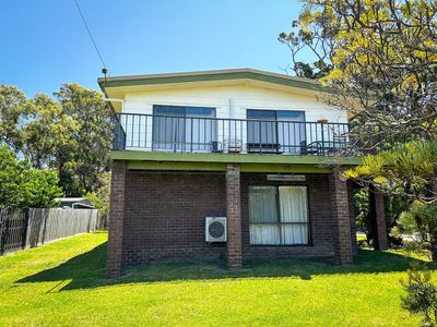 15 Brady Street, Mallacoota
