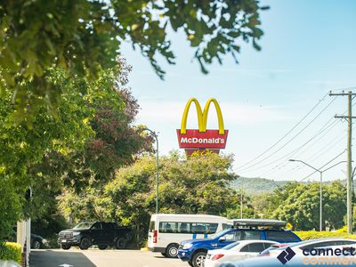 Shop 13 / 9 Shillington Place, Wishart