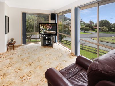 8 Fishermans Crescent, North Narooma