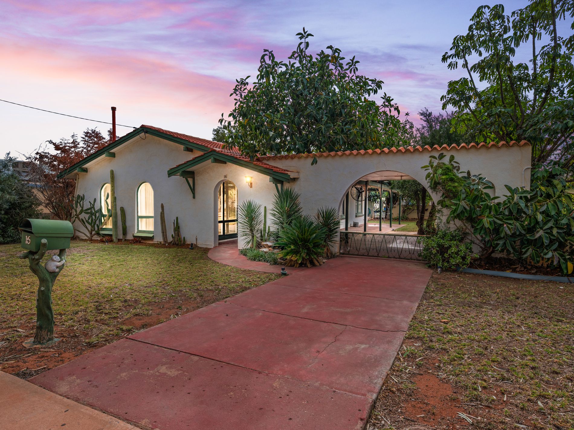 16 Frank Street, South Kalgoorlie