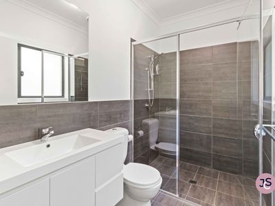 10 / 49 Smith Road, Elermore Vale