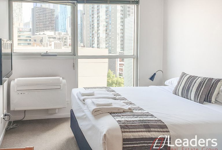 3809 / 488 SWANSTON STREET, Carlton