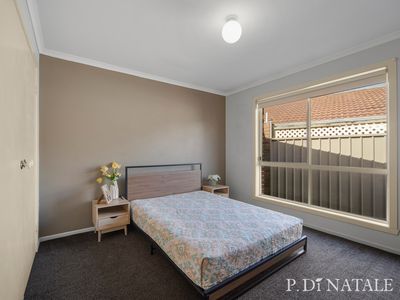 2 / 24 Coolabah Crescent, Hoppers Crossing