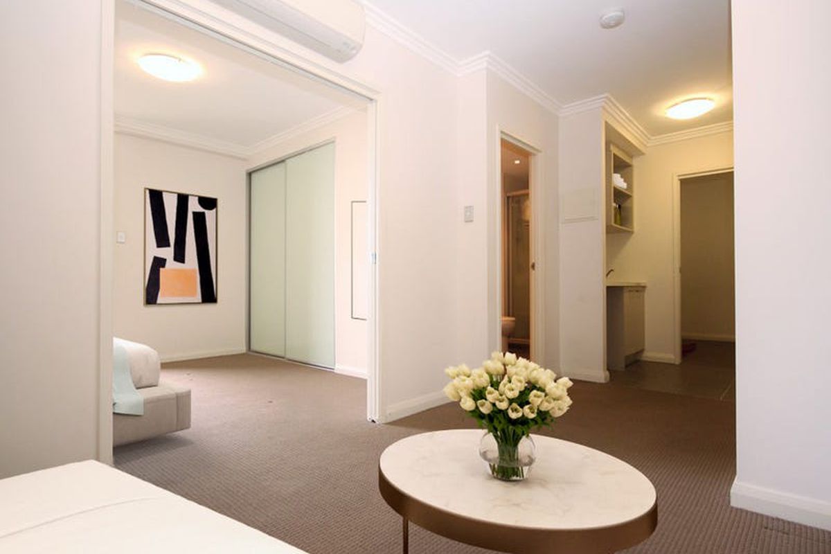 E409A / 81 Courallie Avenue, Homebush West
