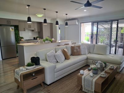 22 Oxley Circuit , Urraween