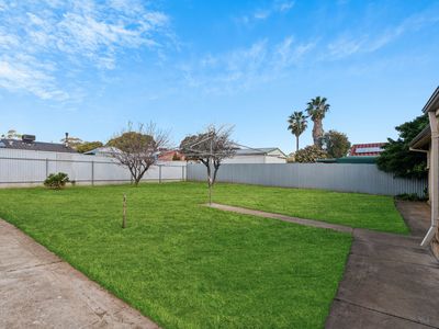 16 McCullogh Street, Elizabeth Downs