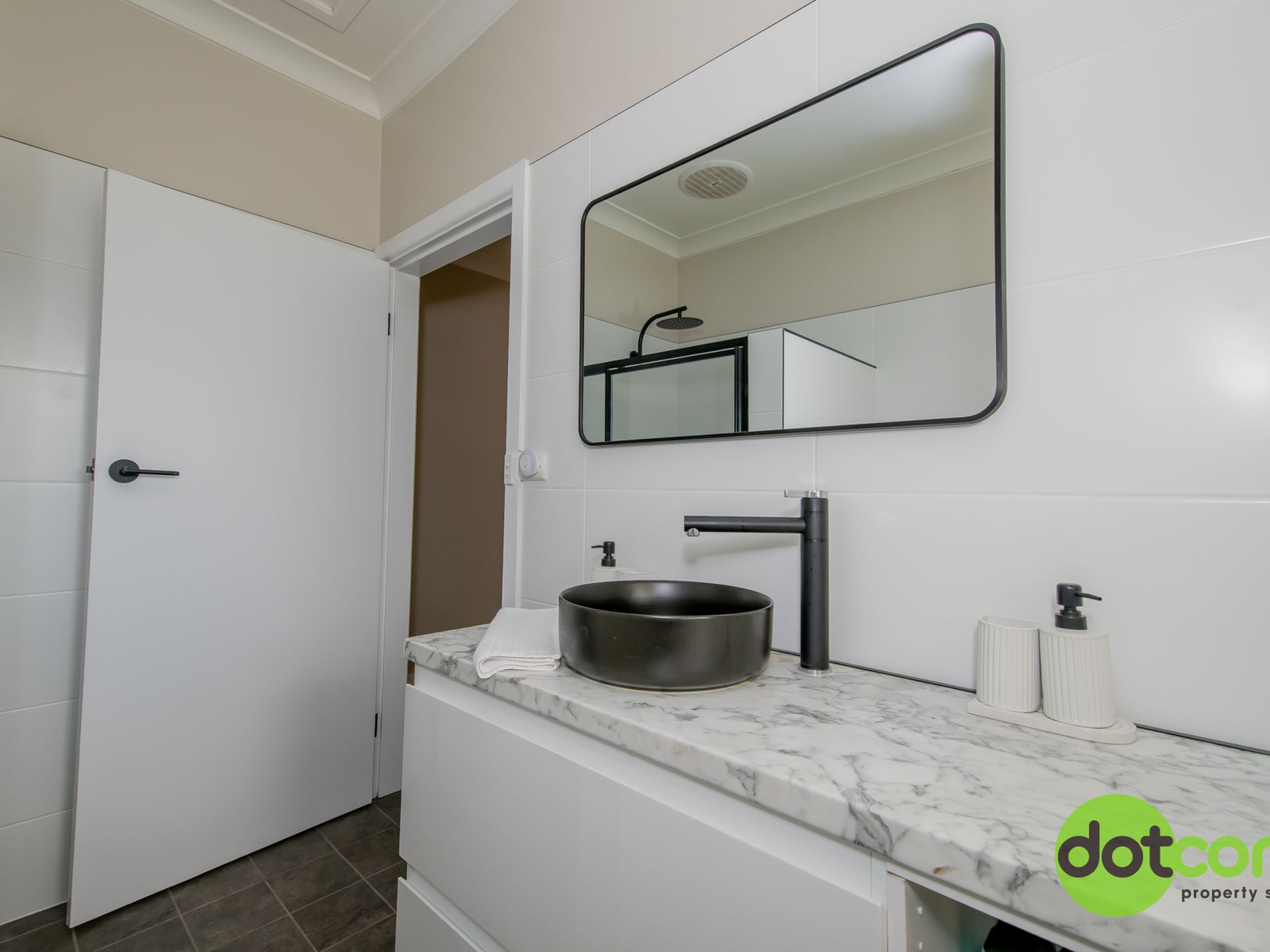 2 Fairview Street, Dubbo