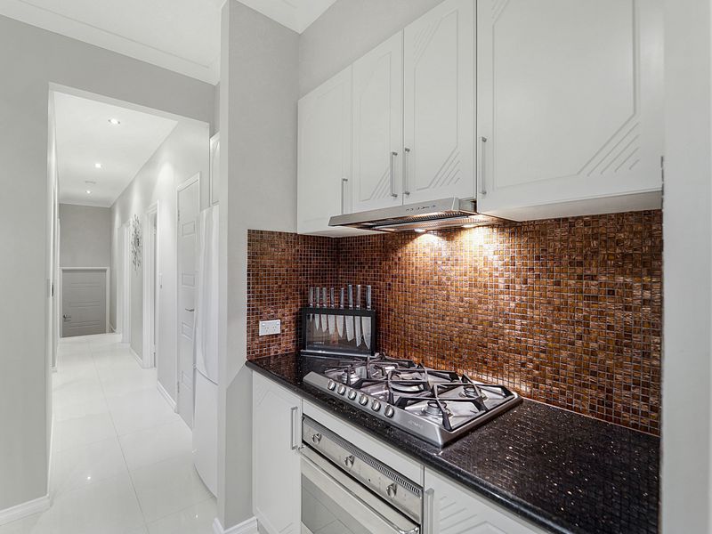 35A Hartfield Way, Westminster