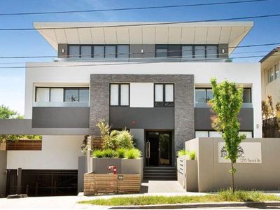 2 / 1295 Toorak Road, Camberwell