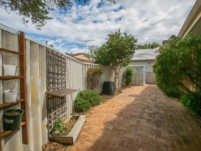 9 Stratford Street, East Fremantle