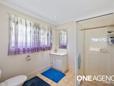 13 Aspen St, Inala