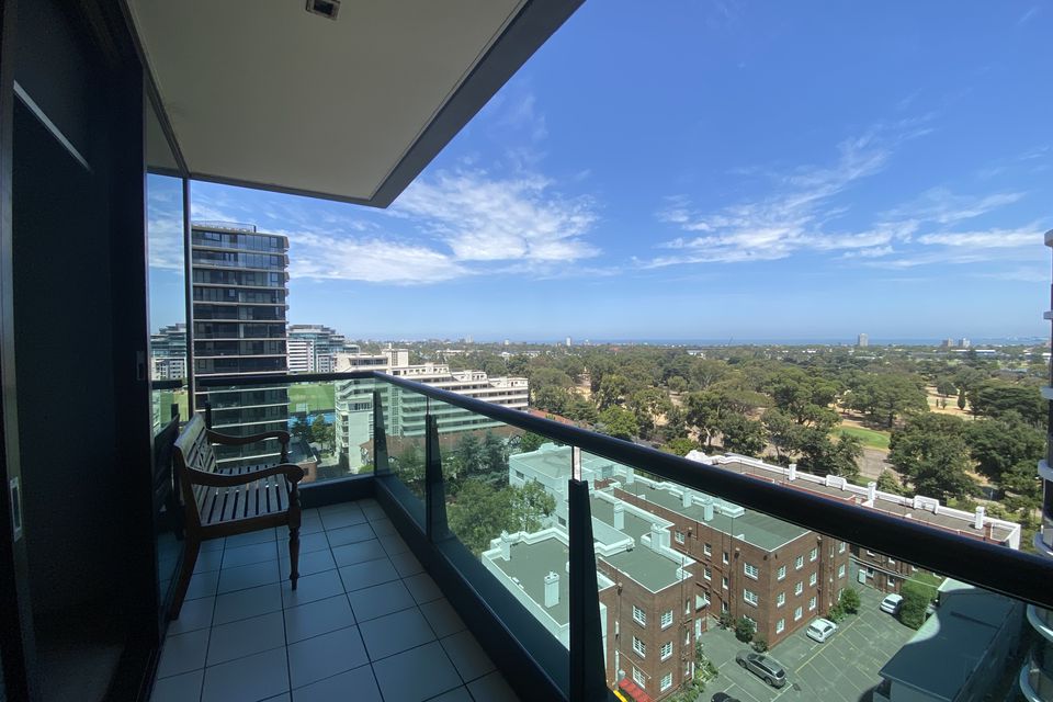 1005 / 480 St Kilda Road, Melbourne