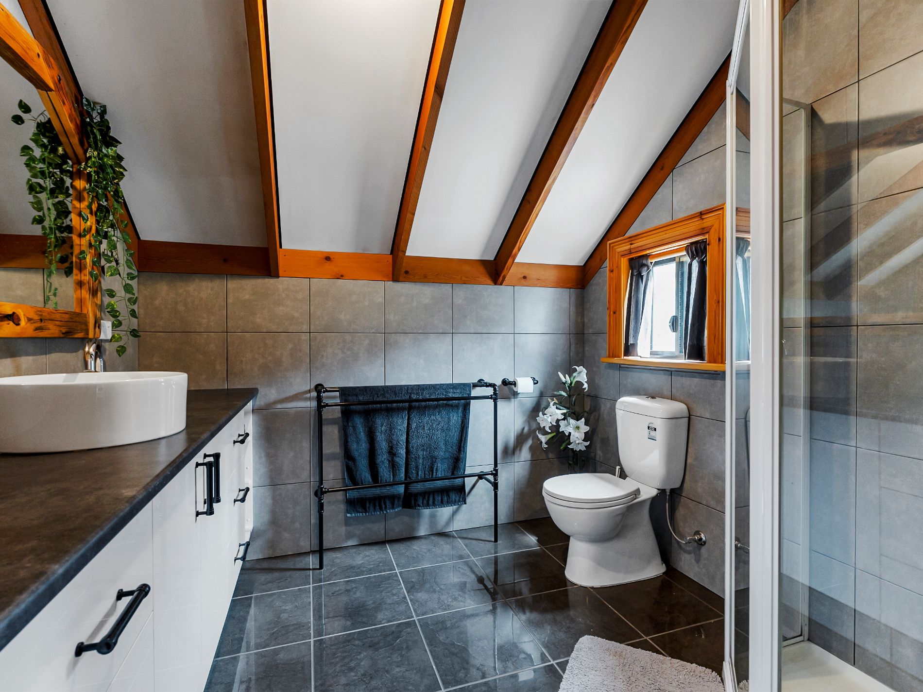 100 Scarrs Road, Garden Island Creek