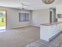 17 Wilbur Street, Logan Central