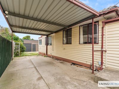 14 Welwyn Parade, Deer Park