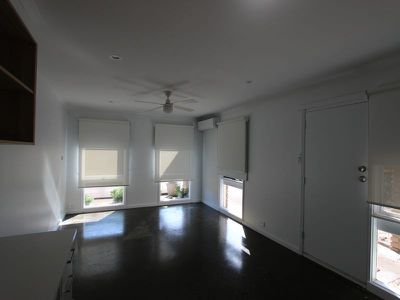 10 / 40-42 Calder Street, Manifold Heights