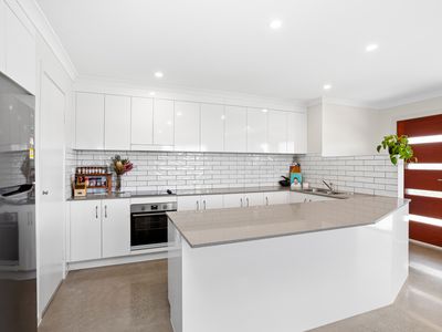 1 Grand Close, Yeppoon