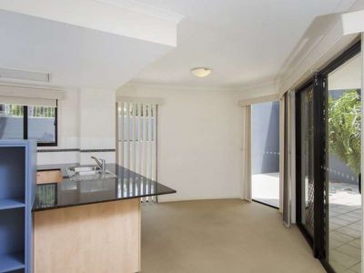 9 / 8 Primrose Street, Bowen Hills