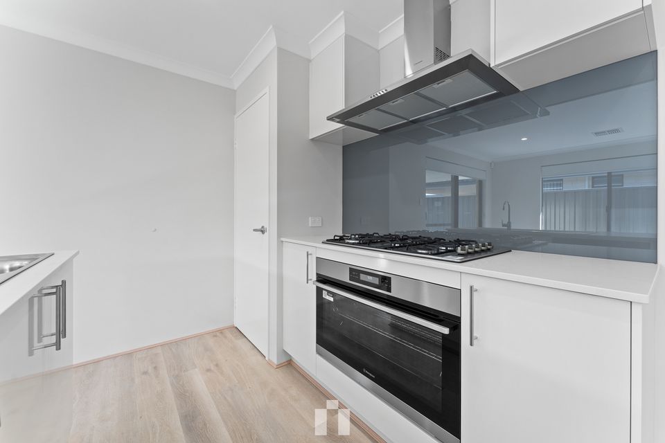 30 FURLING GROVE, Baldivis