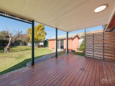 10 CHARLES STREET, Wodonga