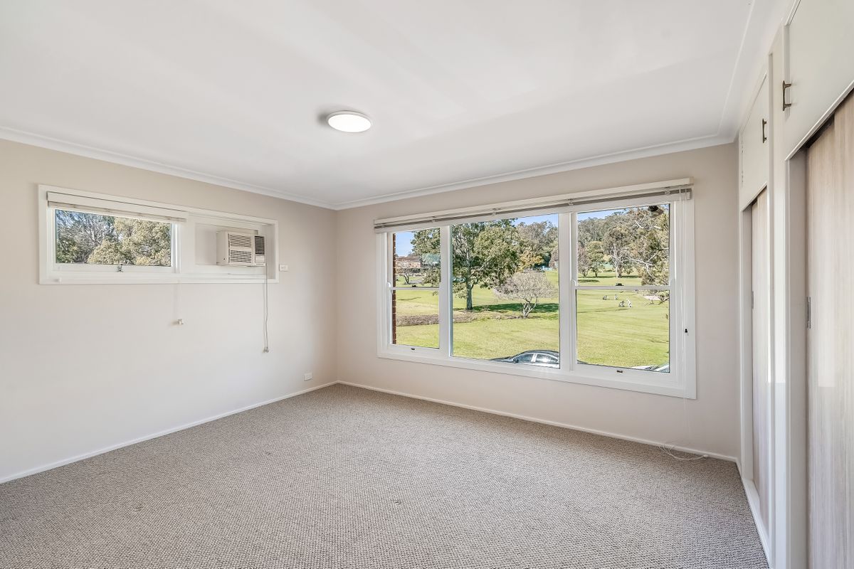 16 Eden Place, Girards Hill