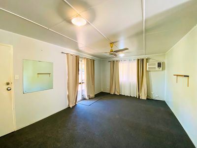 32 Beresford Crescent, Dysart
