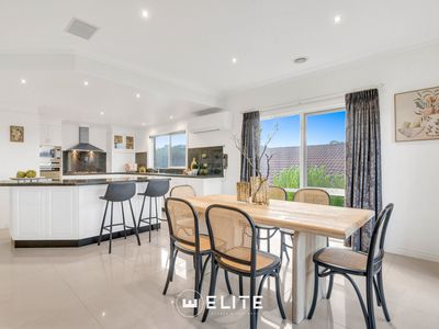 6 Ascot Rise, Berwick