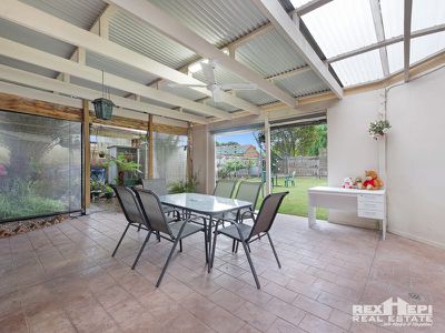 3 Hazelwood Avenue, Cranbourne North