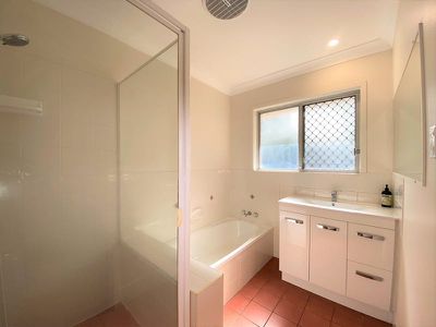 4 Benita Court, Rochedale