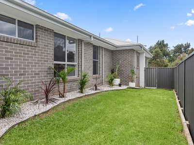 26 Bartlett Crescent, Calderwood