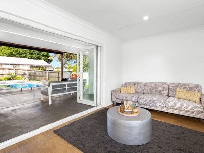 27 Wootton Crescent, Springwood