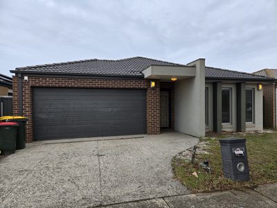 26 Greenleaf Circuit, Tarneit