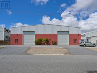 4 / 10 Hines Road, O'connor