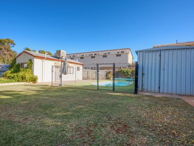 72 Collins Street, Piccadilly