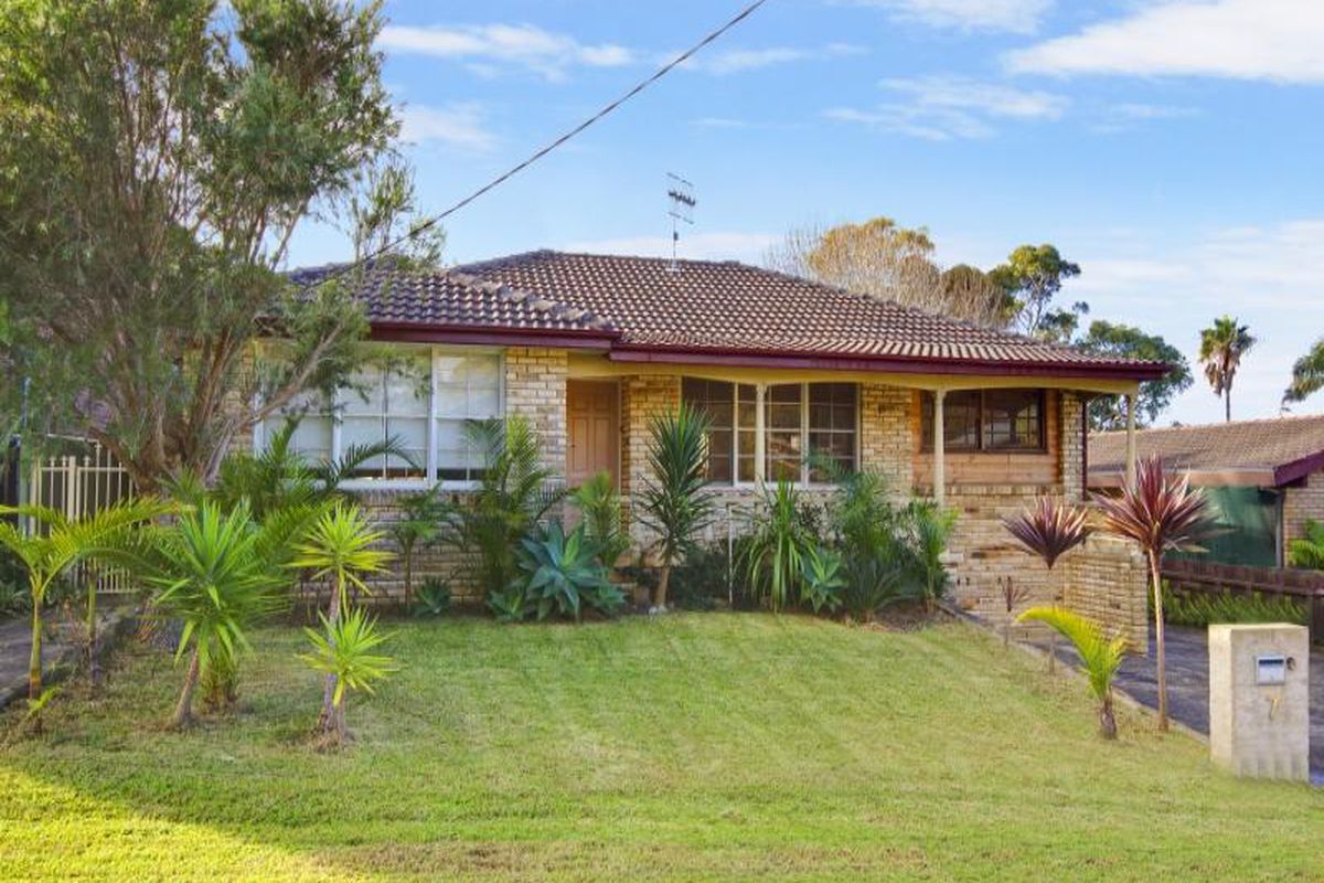 7 Anglers Drive, Bateau Bay