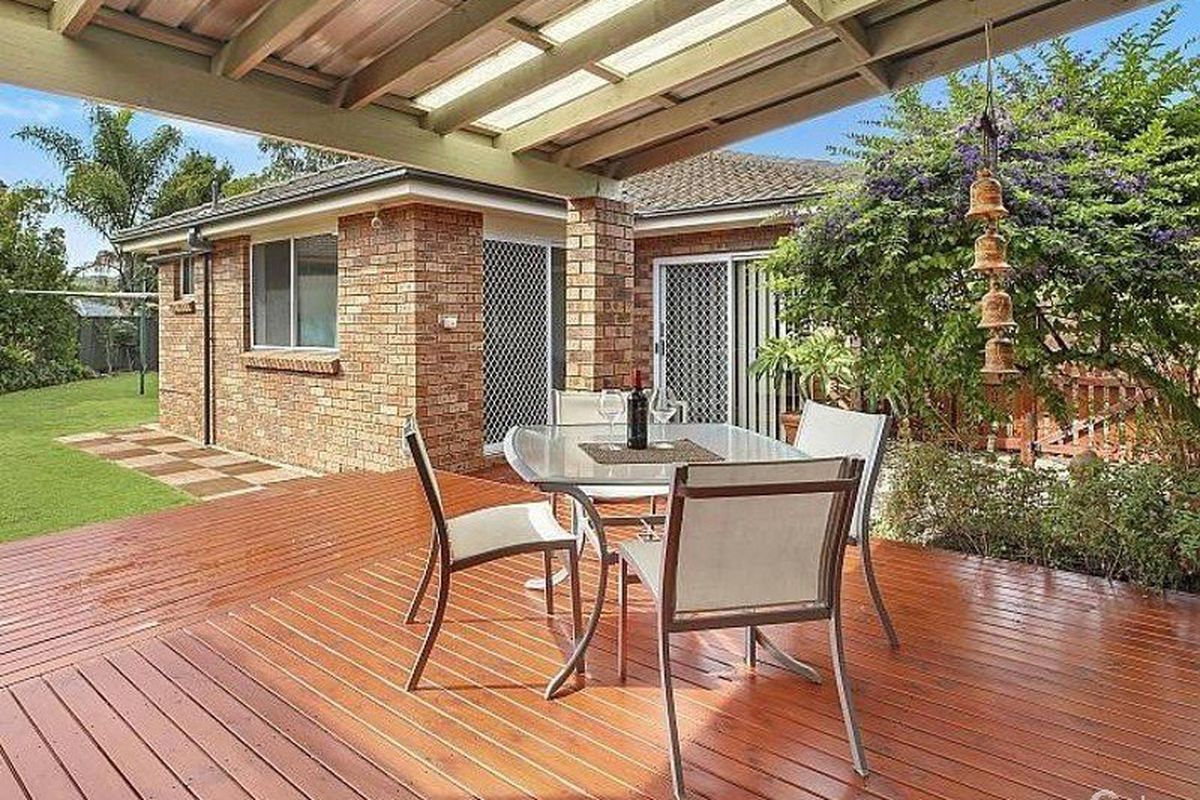 20 Lancaster Parade , Bateau Bay