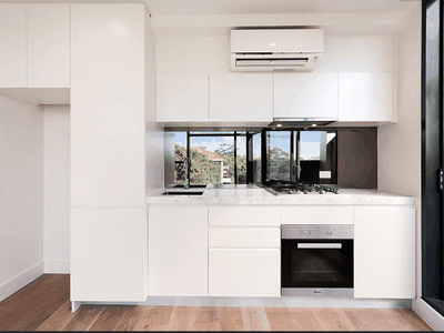 212 / 2 Kingsley Street, Elwood