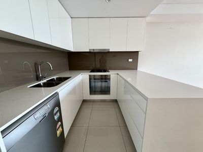 601 / 7 Arncliffe Street, Wolli Creek