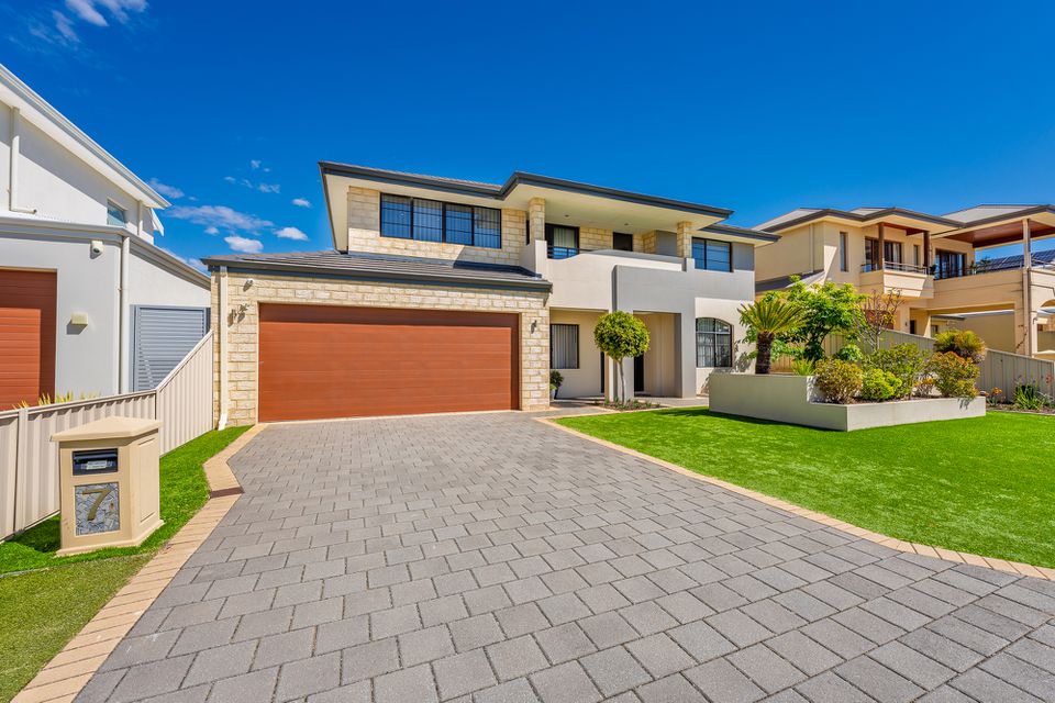 7 Turtles Bend, Secret Harbour